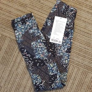 Lululemon leggings size 2